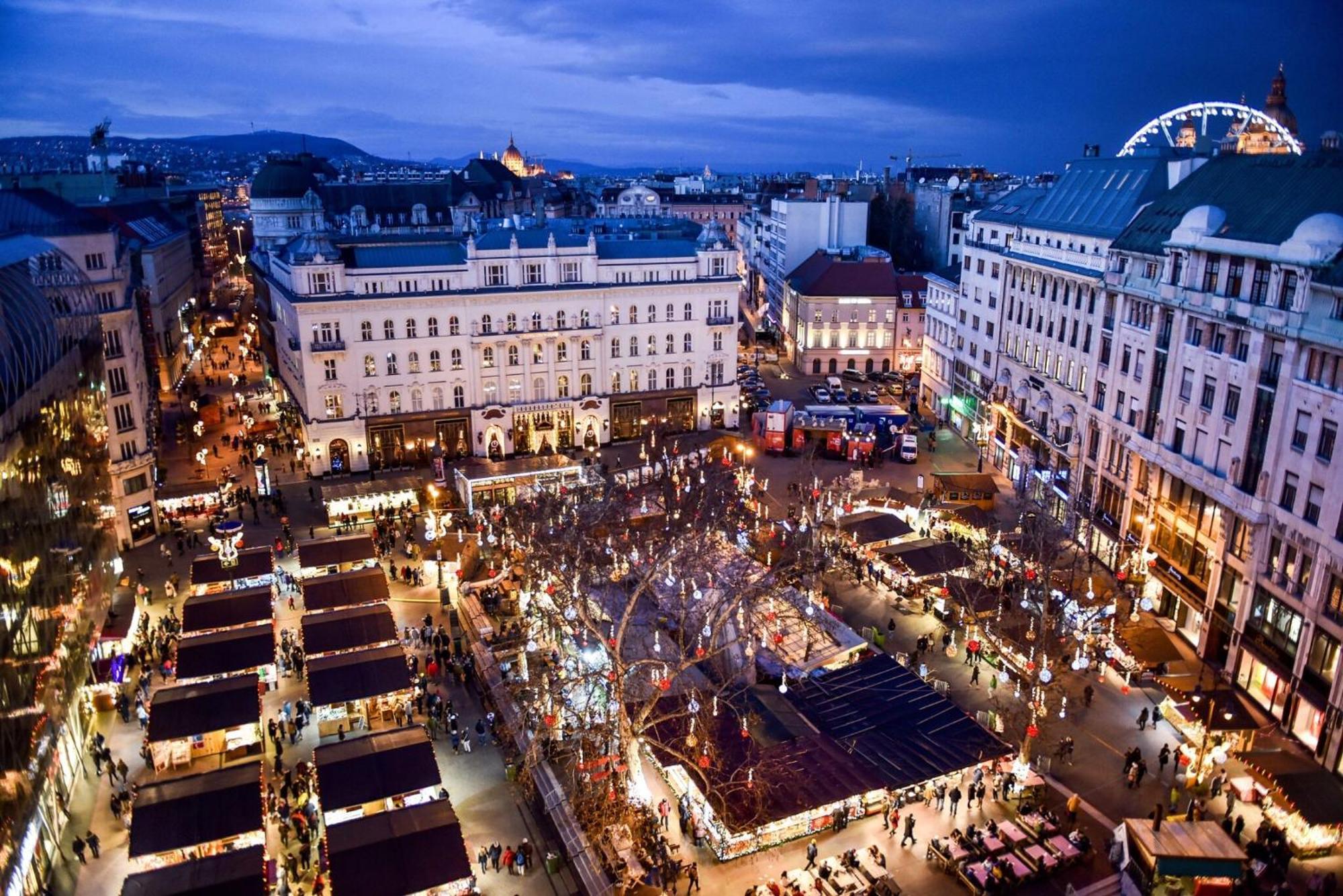 Andy'S Home Central Apatment Budapest Bagian luar foto